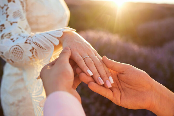 ジャピナイでは年齢や結婚歴に関係なくフィリピン国際結婚を希望される方のサポートを行います
