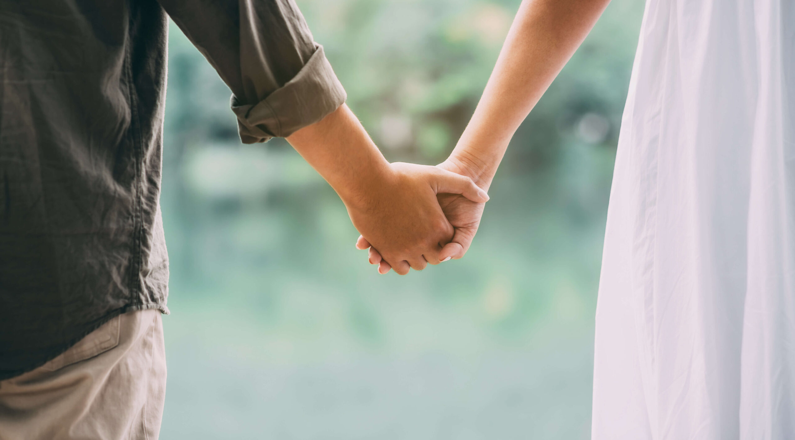 国際結婚までのお手続きのサポートを行っております。